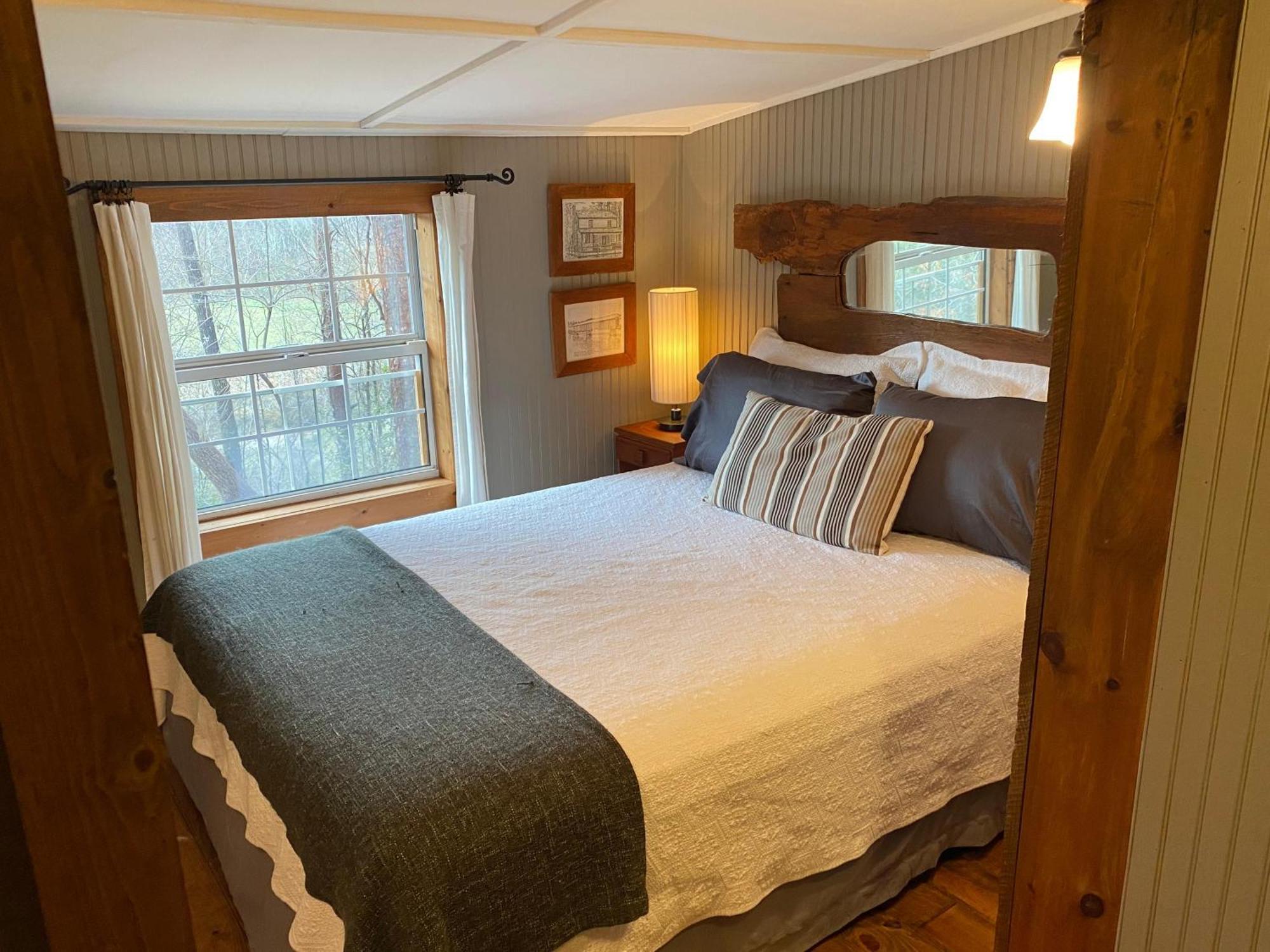 Convenient Cottage-Hot Tub, 4 Minutes To Dahlonega Exteriör bild